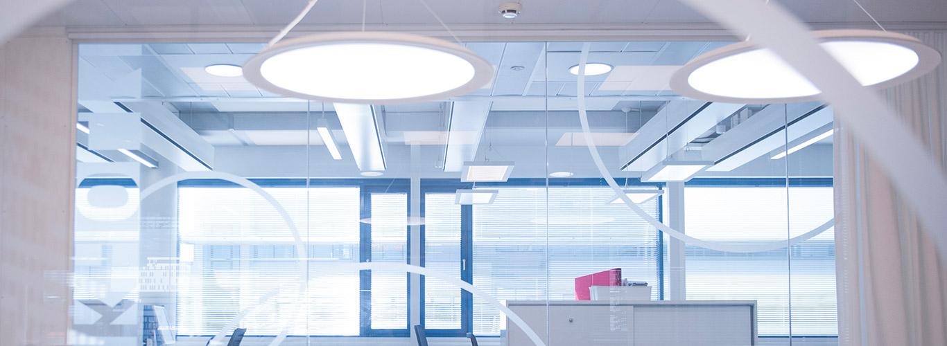Tunable White LED light fittings in office space